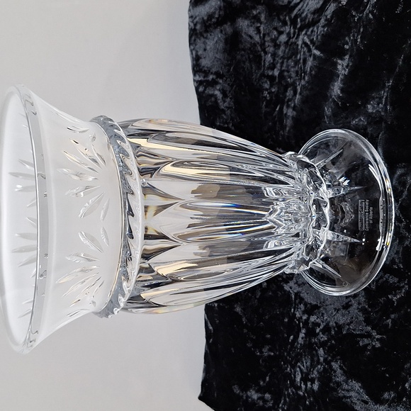 #ACO Crystal vase with frosted top and etched leaf design, - Picture 1 of 5